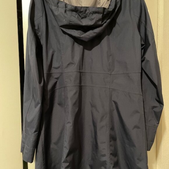 Eddie Bauer Girl on the Go Rainoat Med Navy - Picture 7 of 7